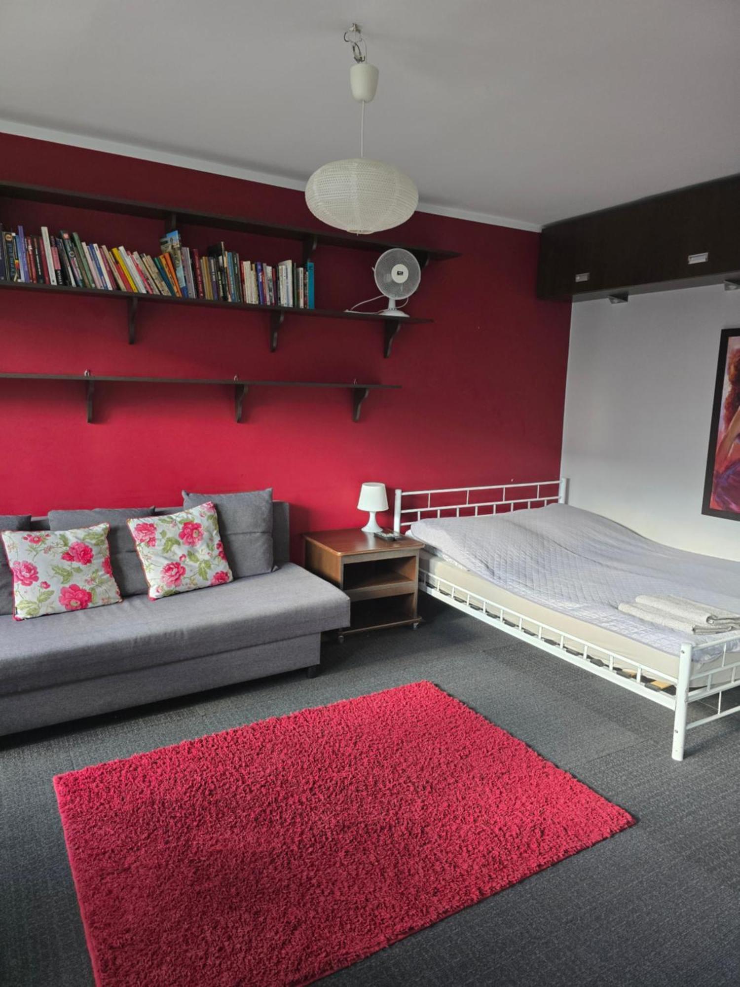 Nww Apartment Варшава Екстериор снимка